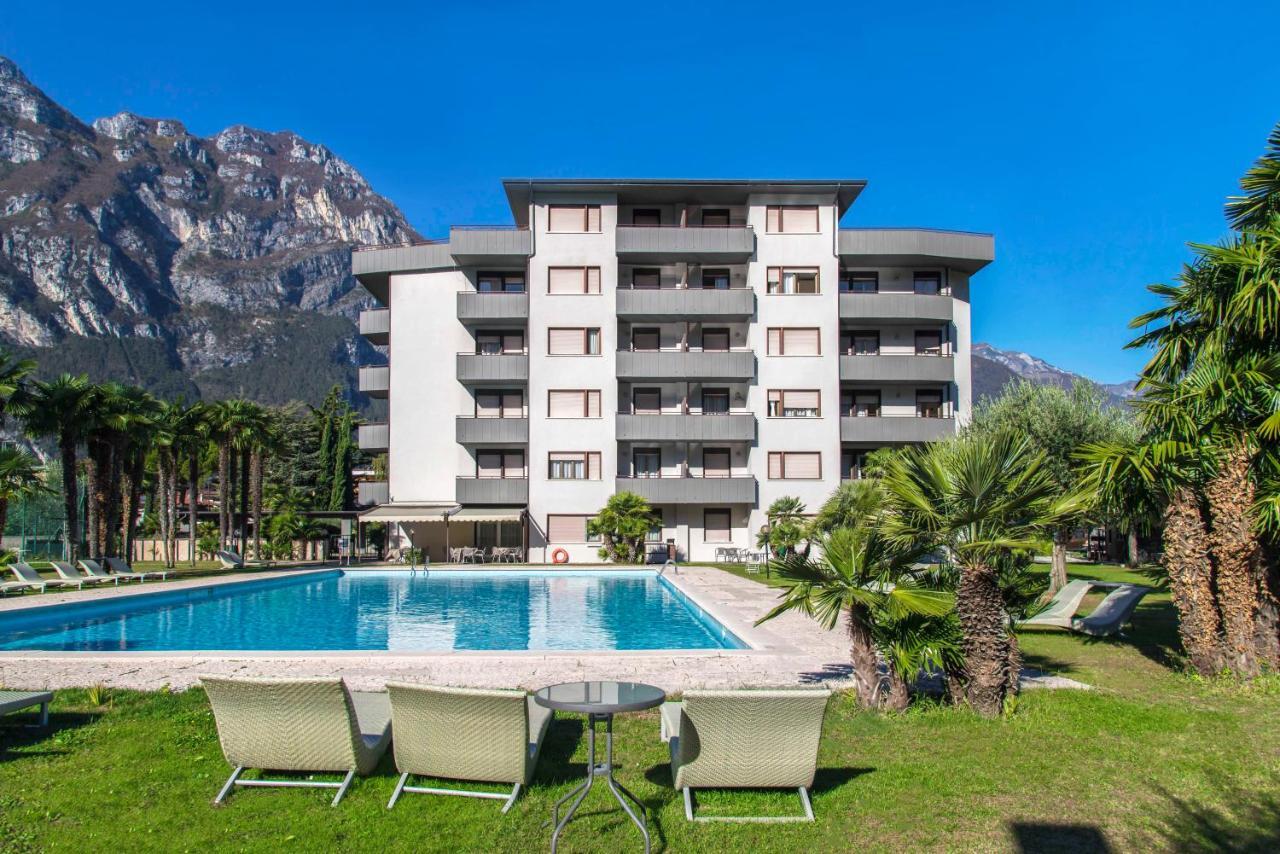 Residence Monica Riva del Garda Exterior foto