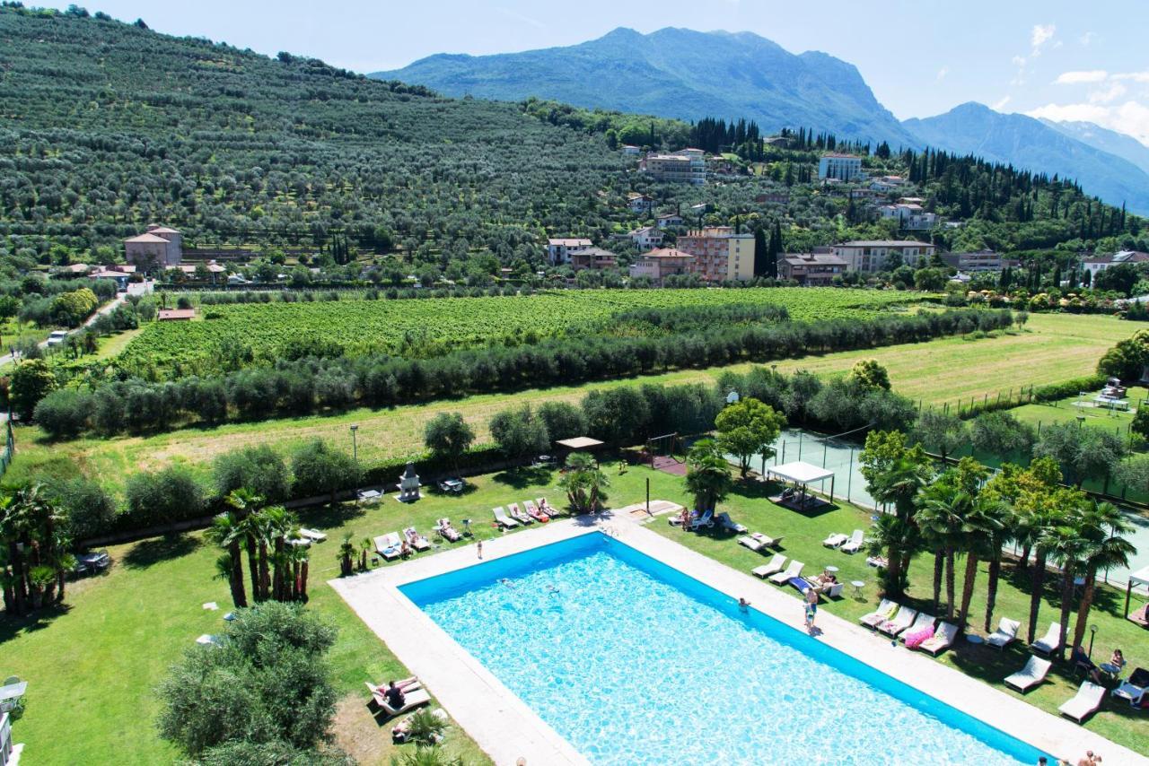 Residence Monica Riva del Garda Exterior foto